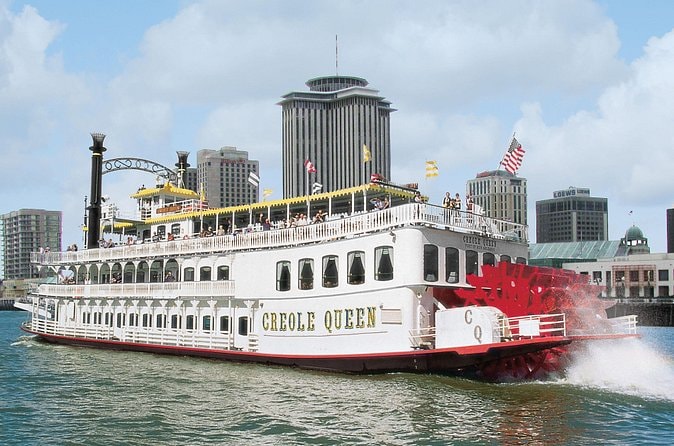 The Creole Queen riverboat cruising the Mississippi River
